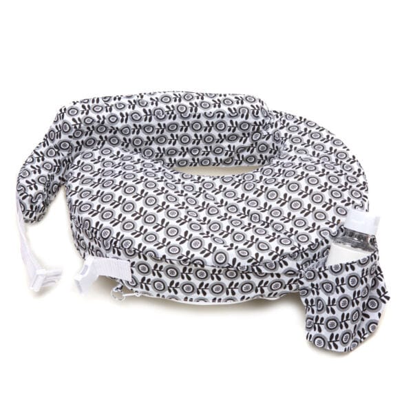 Patterned headband with white straps on a white background